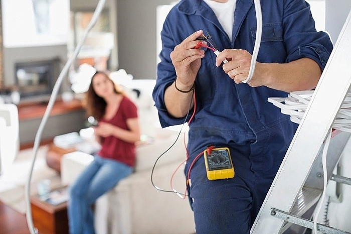 Kỹ Thuật Bảo Đảm An Toàn Khi Thi Công Điện Kỹ Thuật Bảo Đảm An Toàn Khi Thi Công Điện